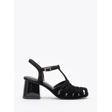 Sandália Petite Jolie Amora II Preto PJ7455A 36